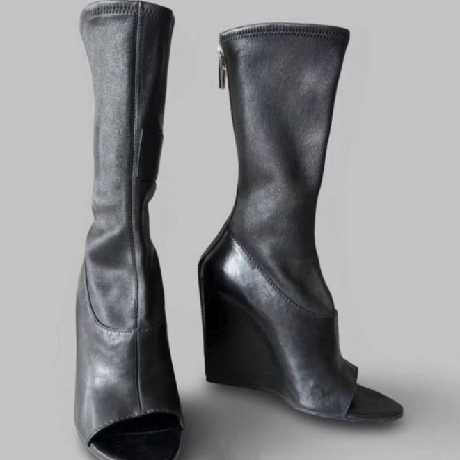 Women'S Shoes Paris - Sandalias de cuña de cuero negro