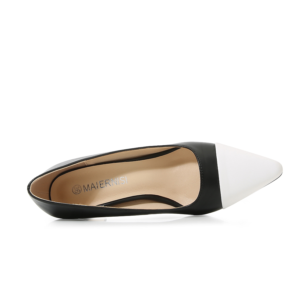 Zapatos de tacón grueso de ret - Court Heel Pointed reseña y precio