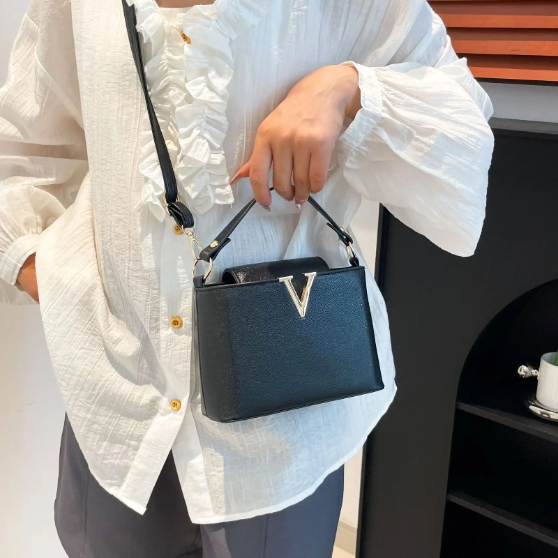Bolso de mano de lujo para muj - Women'S Shoes Louis Vuitton reseña y precio